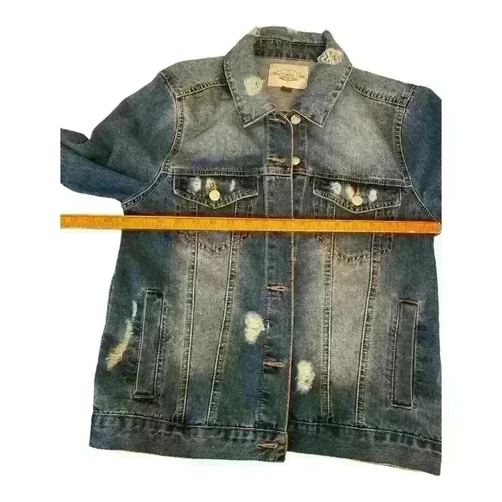 Ashely Vintage Charm Women's Denim Jacket Floral Back Blue Size S Casual - Picture 4 of 6
